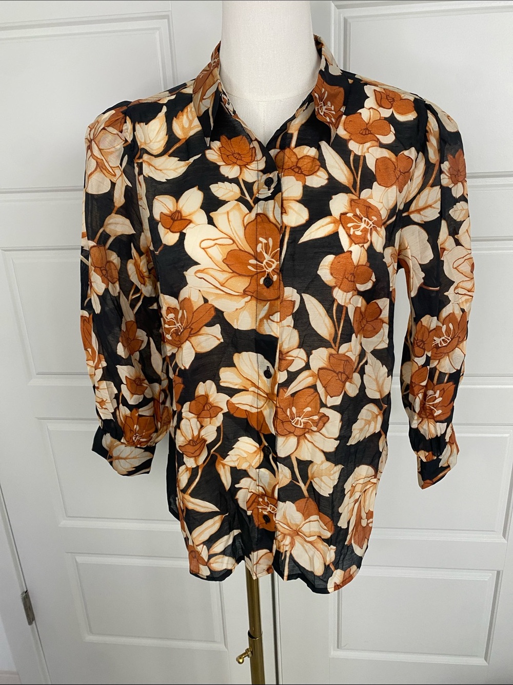 Express Floral Button Down Blouse M Black Brown Puff Sleeve NWT